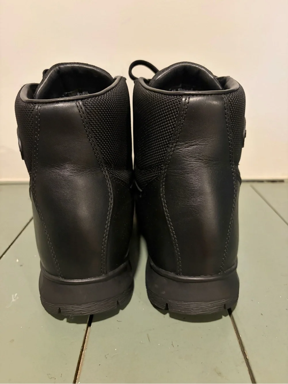 Vasque Skywalk GTX Men’s Black GORE-TEX Waterproof Hiking Boots Size 12